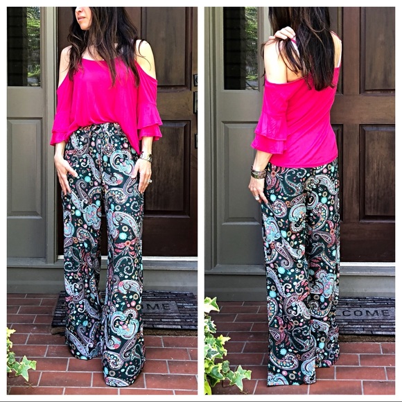 Fuchsia cold shoulder layered bell sleeves top - Picture 5 of 8